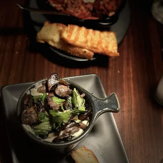 Roasted Mushroom Fondue