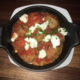 MEATBALLS & GOAT CHEESE