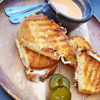 OMG GRILLED CHEESE