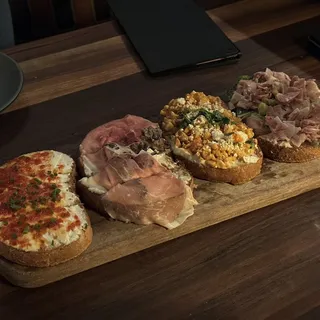 BRUSCHETTA ( CHOOSE 4 )