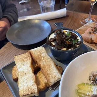 Roasted Mushroom Fondue