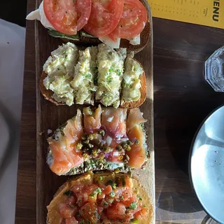 BRUSCHETTA PLATTER