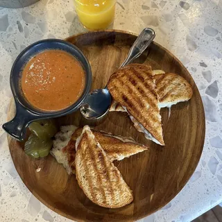 OMG Grilled Cheese