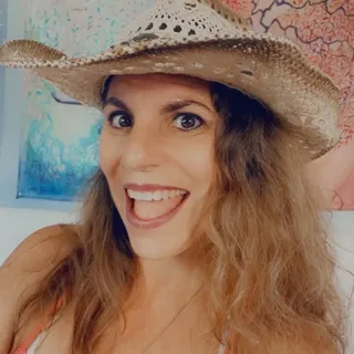 Jamie B.