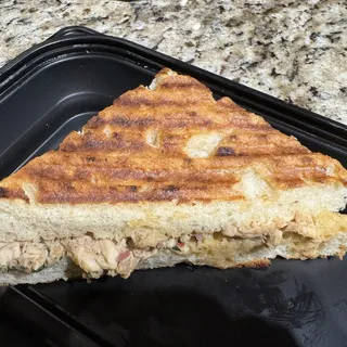 1/2 TUSCAN TUNA