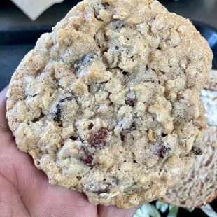 Oatmeal Raisin Cookie