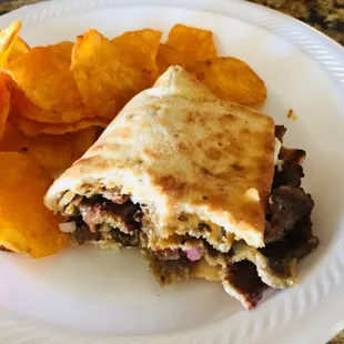 Gyro flatbread was really good. Hot and fresh also. I&apos;ll be back for more and I&apos;d like to try some other sandwiches