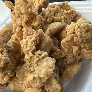 Whole fried clams w/belly