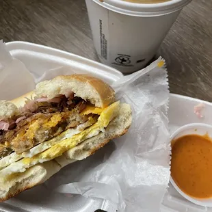 Best of The Burgh Bagel Sandwich (Breakfast)