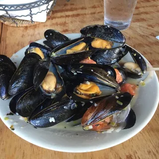 Steamed Mussels