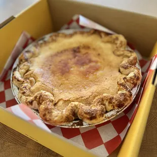 Sugar Creme Brûlée Pie