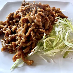 Shredded pork with Beijing bean paste