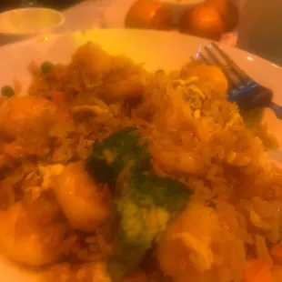 Shrimp, fried rice with broccoli