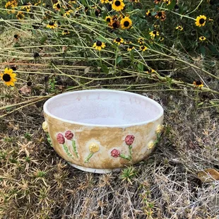 Autumn bowl; serving bowl.