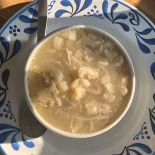 Pozole Mixto