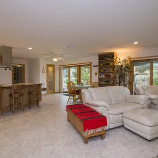 An Albuquerque kitchen and flooring remodel proudly presented by our designer Taunya Frank