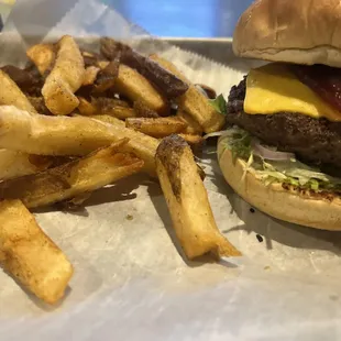 Basic burger add bacon