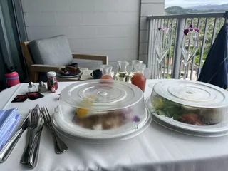 Turtle Bay In-Room Dining Service