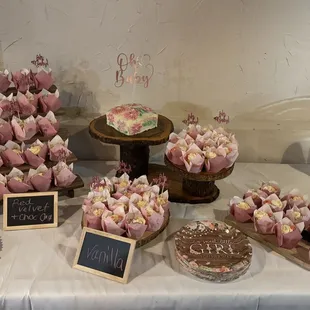 Cupcakes