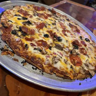 Large Thin Crust Pizza with Pepperoni, Mushrooms, Onions, &amp; Black Olives