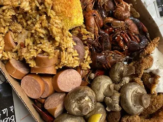 Mule Barn Sports Bar & Grill