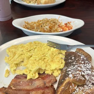 Hash melt and French toast + side of hashbrowns