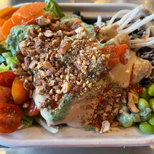 Yoga Dragon with peanut sauce