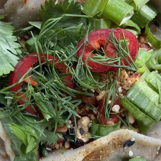 *NEW* Dumplings Kare Kare