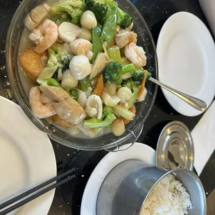 Yuzi tofu and seafood