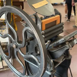 Super cool old press
