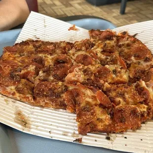 Meatzza Pizza - 14&quot; Medium thin crust