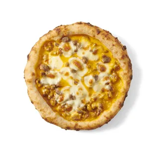 Cheeseburger Pizza (6" personal size)
Ground Hamburger, Creamy Cheddar Crema, &amp; Imported Fior di Latte Mozzarella