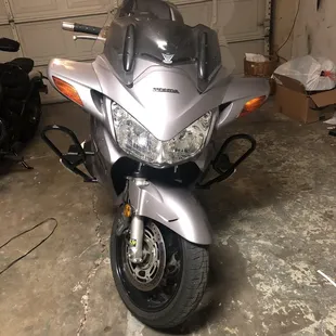 Crash cage installed