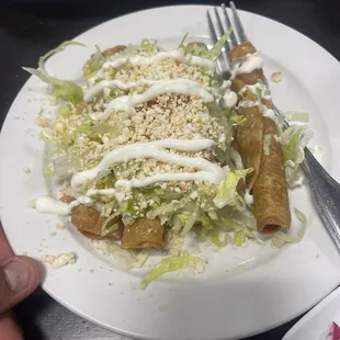 Taquitos Dorados