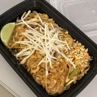 Pad Thai with Beef