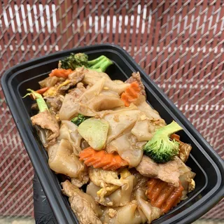 13. Pad See Ewe