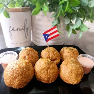 a plate of fried food