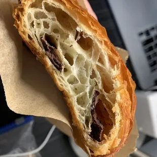 Chocolat croissant innards