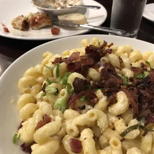 Mac n cheese with bacon