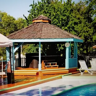 Hot tub gazebo