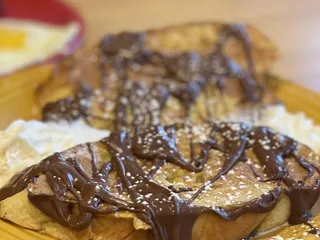Dixie Cream Cafe