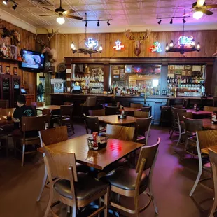 the bar and dining area