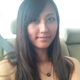 Yini W.