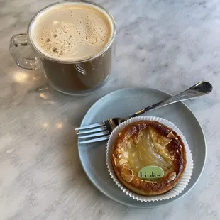 Pear almond tart, chai