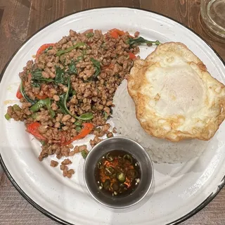 L Krapow Moo Sub