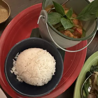 L Red Curry