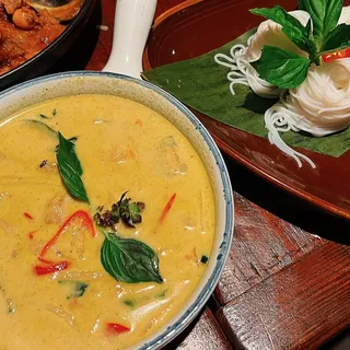 Mee Kati