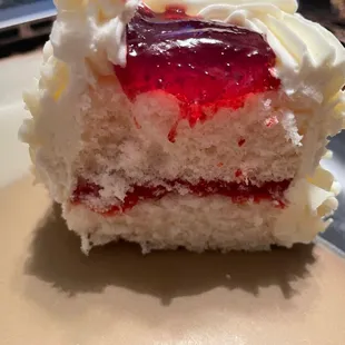 White chocolate raspberry bar