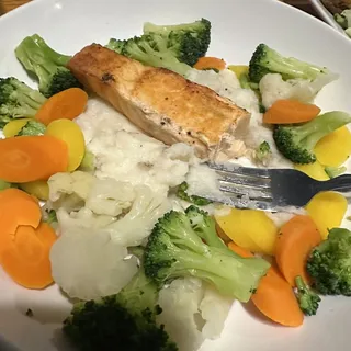 Seared Salmon Dinner