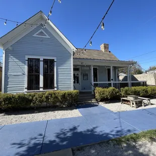 Front of house/entrance